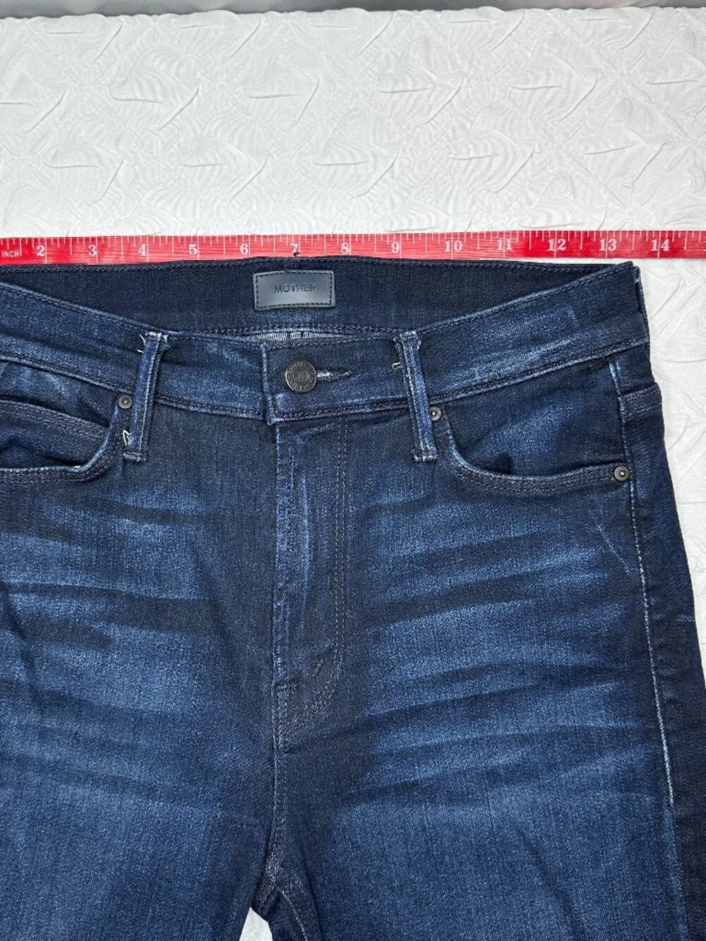 Mother Dazzler Ankle MidRise Straight Jeans SZ 26 Dark Wash Elevated Minimalist - Picture 5 of 8